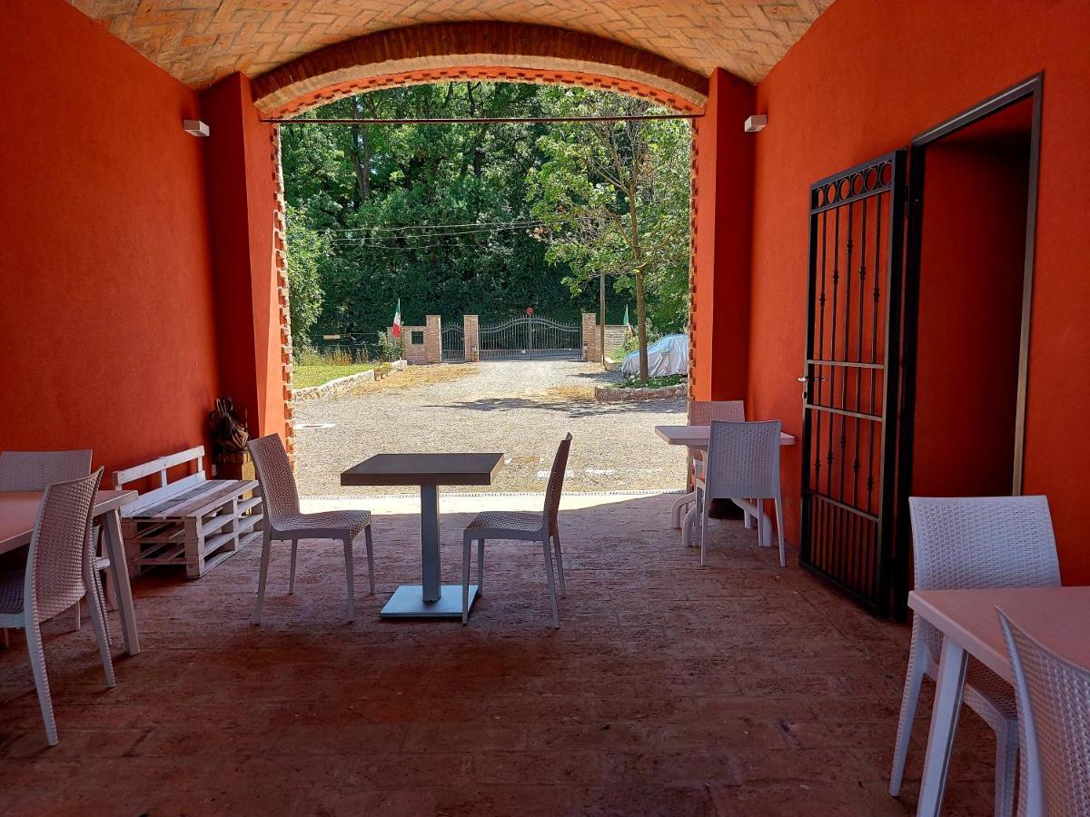 Agriturismo Azienda Agricola Ferrari M.Rita Pozza Екстериор снимка